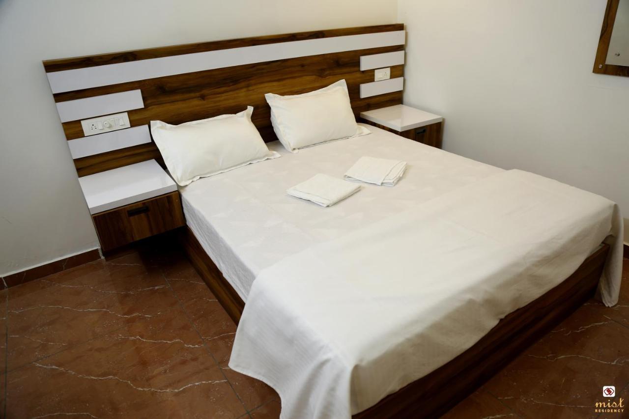 Mist Residency Hotel Kattappana Luaran gambar