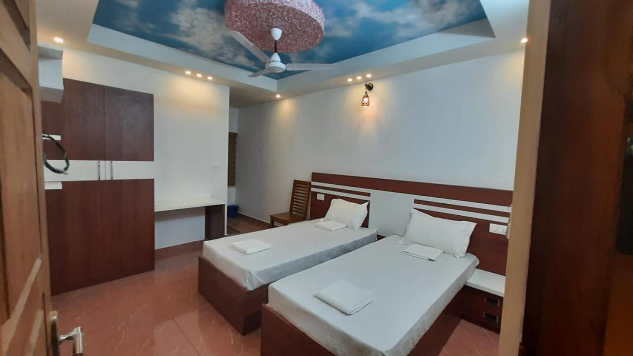 Mist Residency Hotel Kattappana Luaran gambar