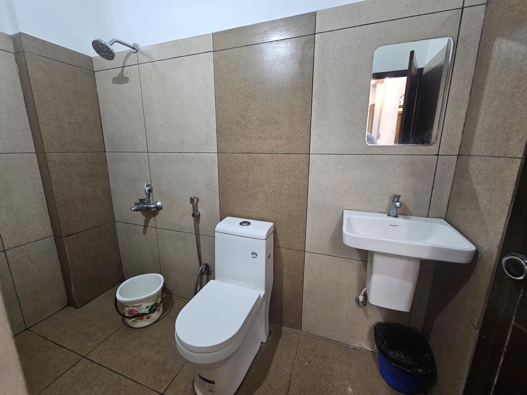 Mist Residency Hotel Kattappana Luaran gambar