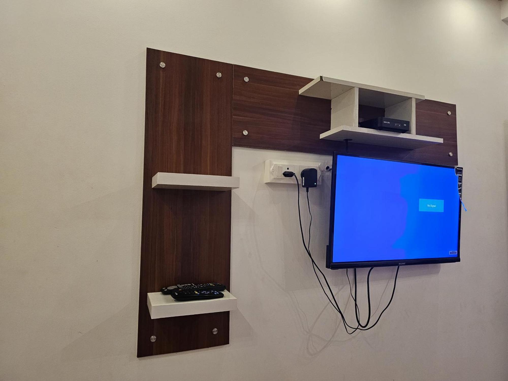 Mist Residency Hotel Kattappana Luaran gambar